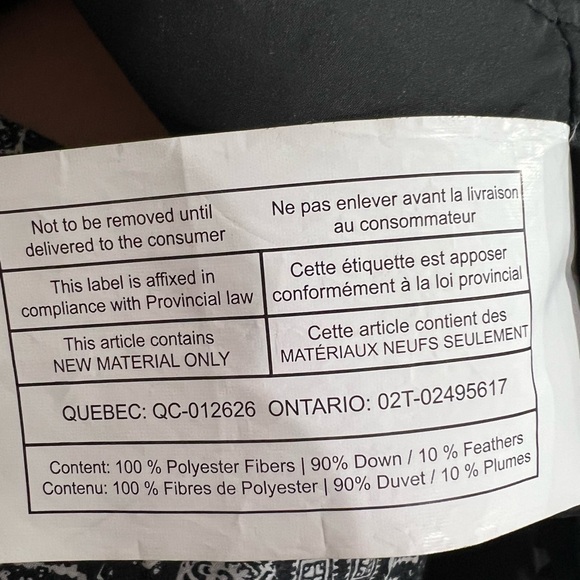 NICOLE BENISTI
MONTRÉAL .NWOT - Picture 4 of 6